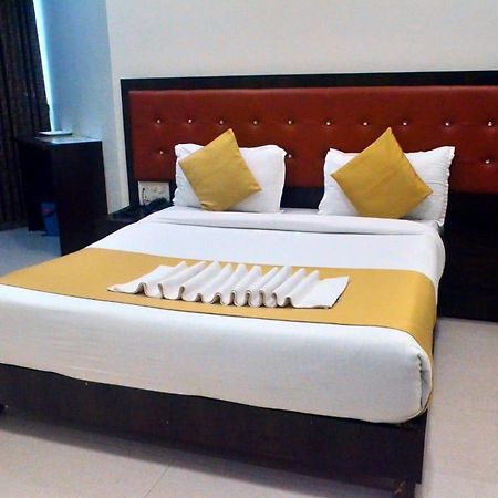 The Best Hotel Mumbai Bagian luar foto