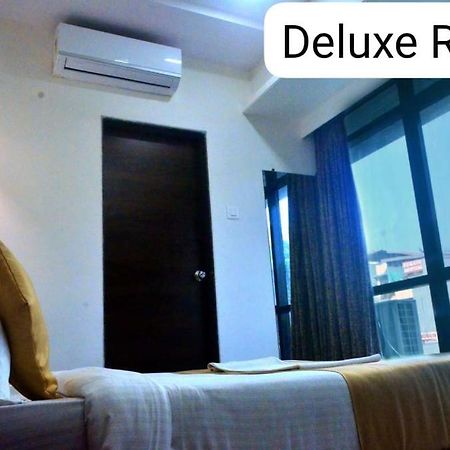 The Best Hotel Mumbai Bagian luar foto