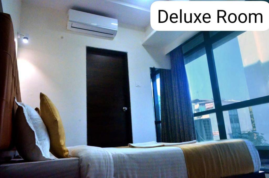 The Best Hotel Mumbai Bagian luar foto
